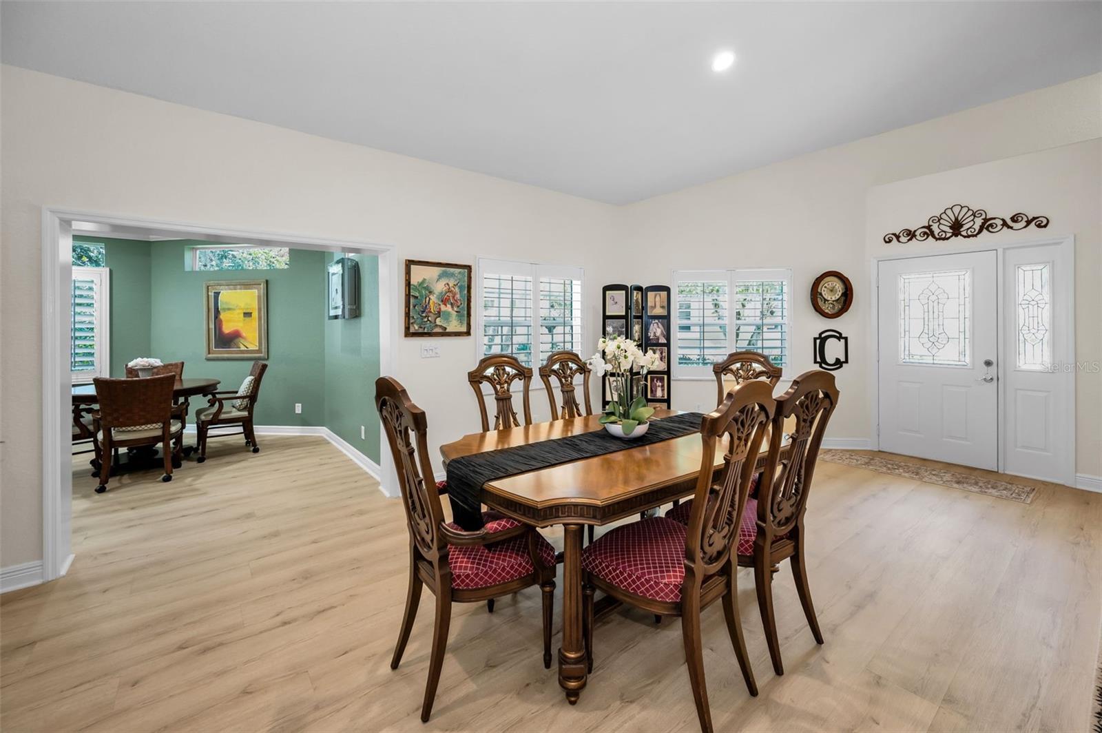 Combined Living Room/Dining Room (Great Room)