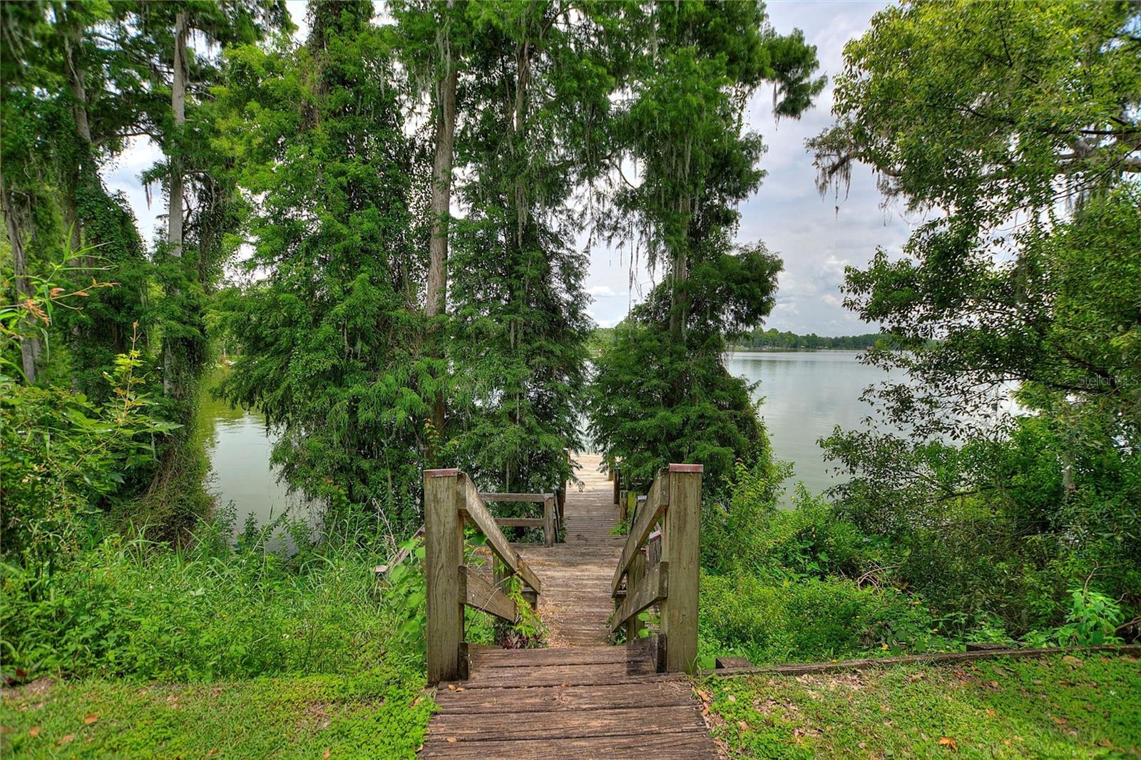 Dock overlooking Lake Thonotosassa.