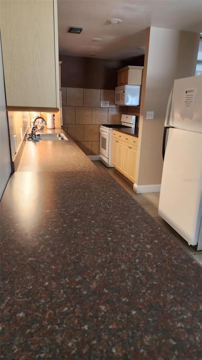 Clubhouse Kitchen