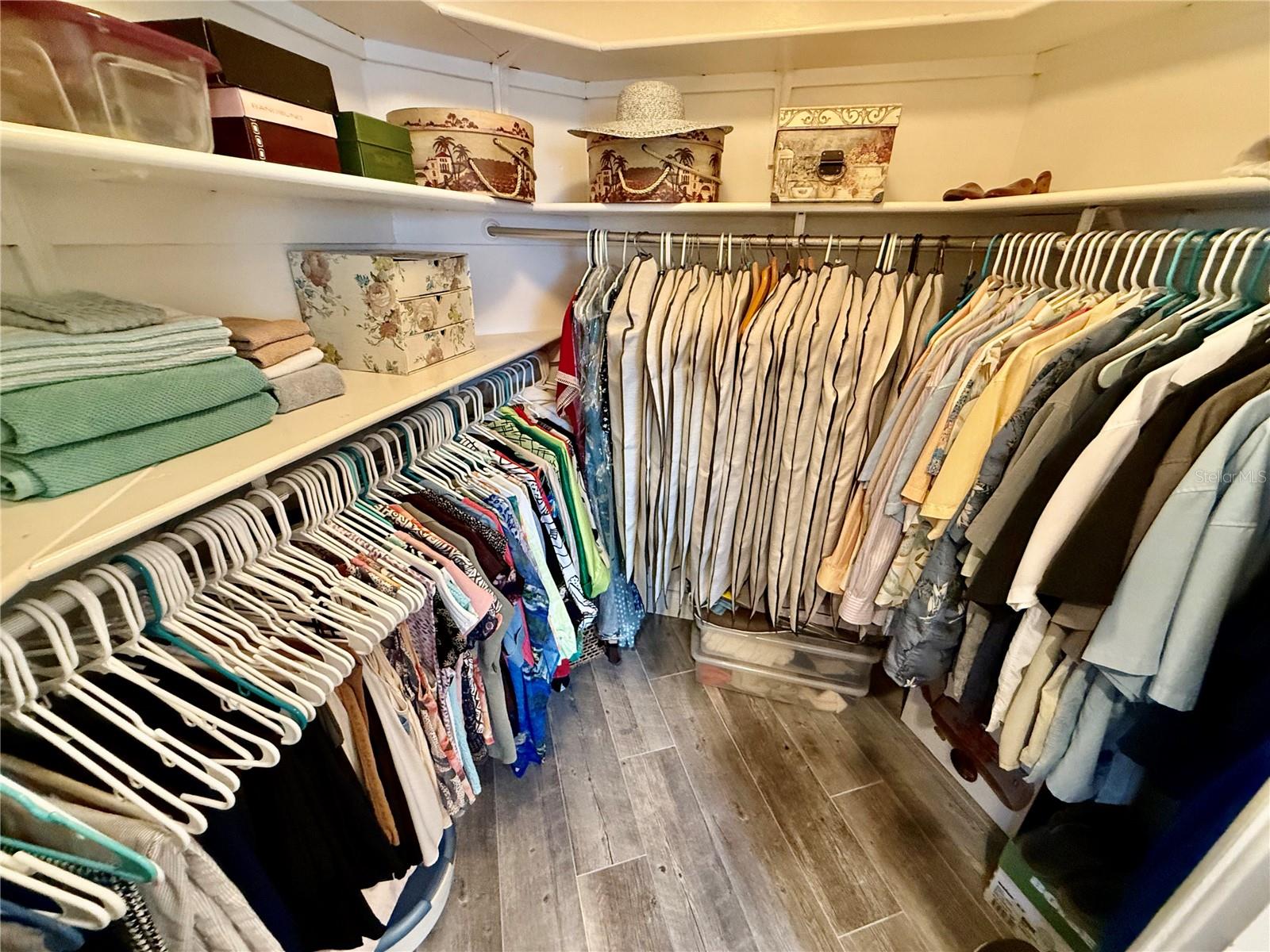 Walk in closet
