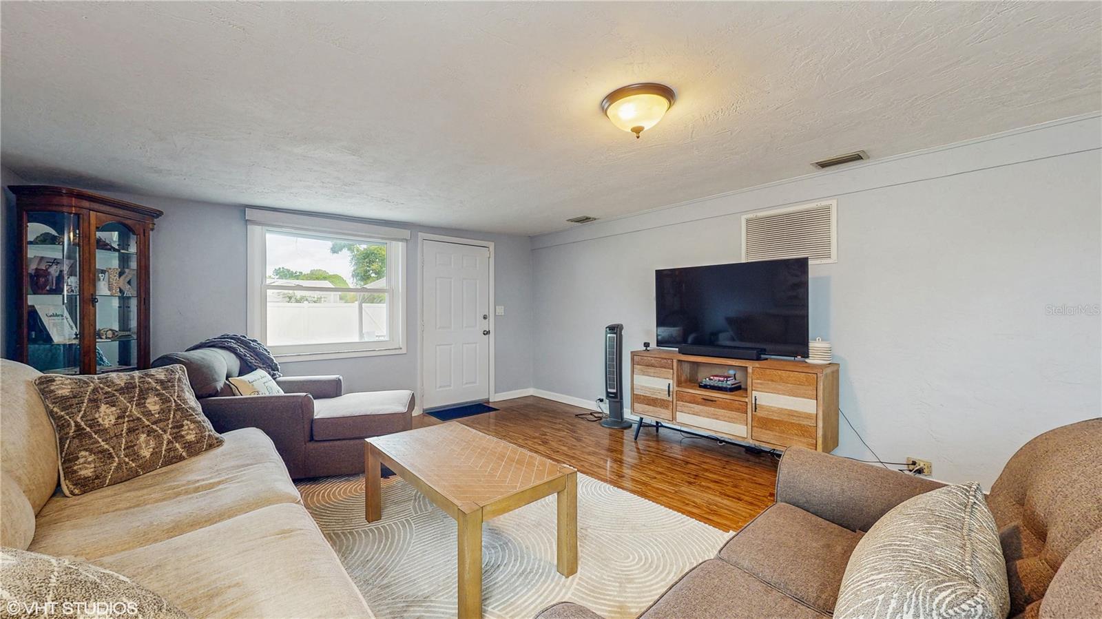 Oversized Living Room