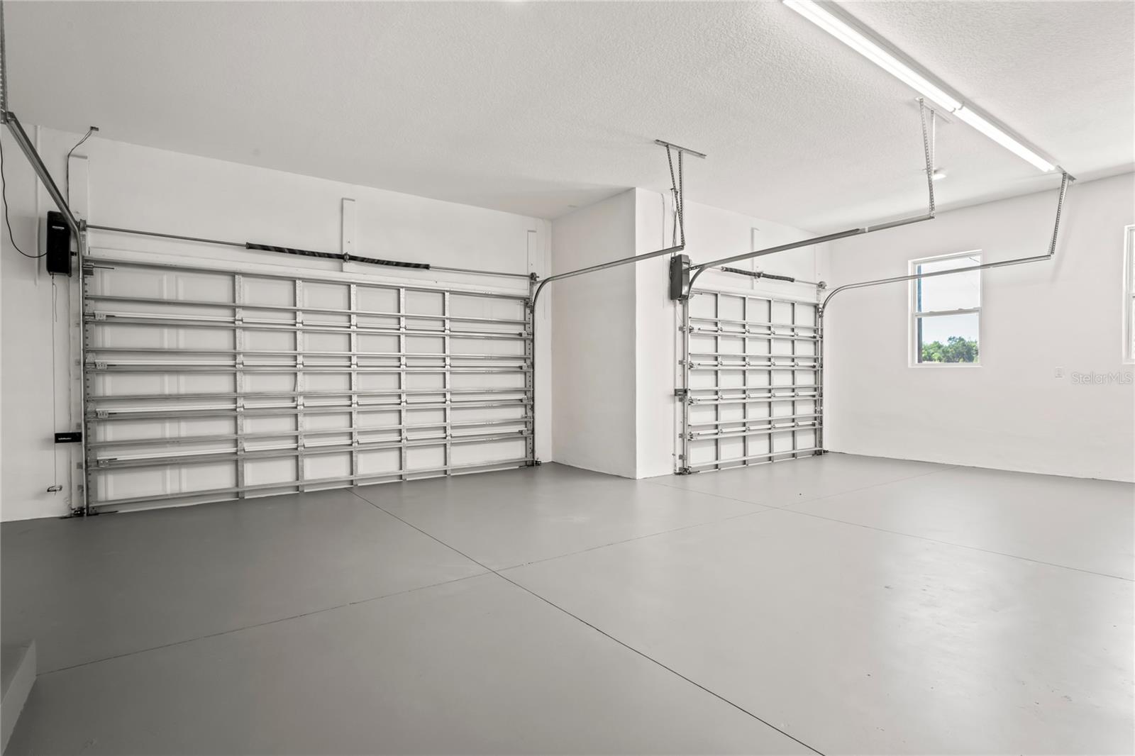 Look at all this space for toys