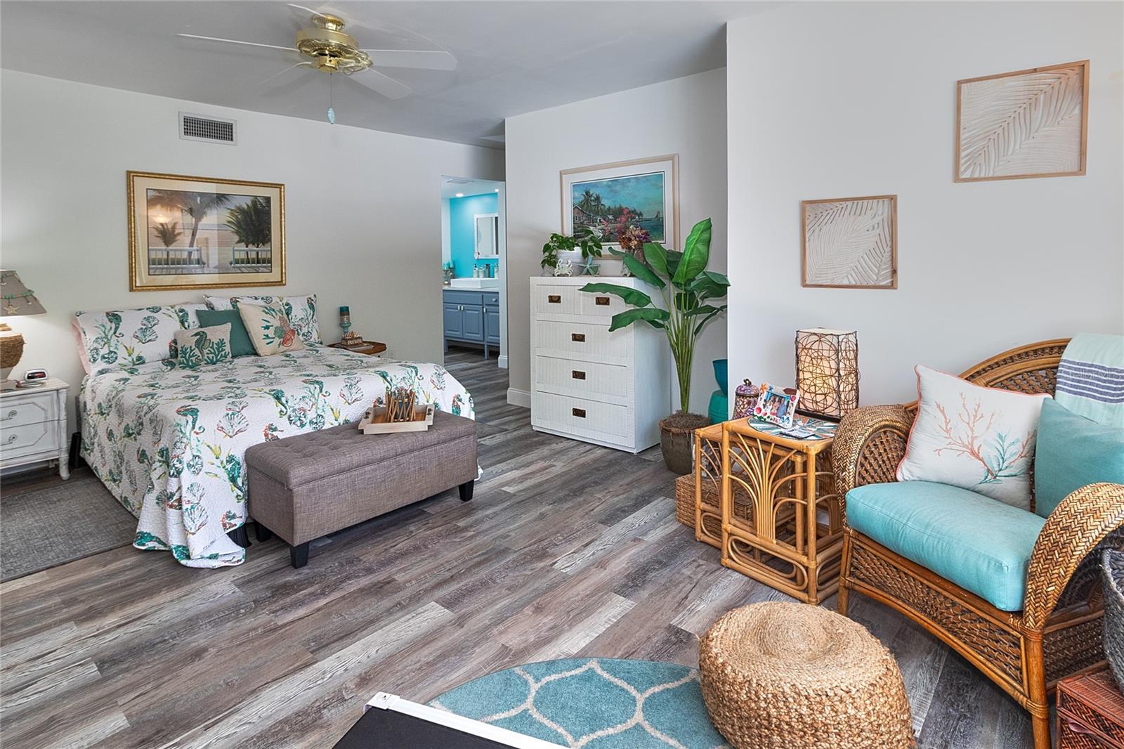 Super spacious primary bedroom!