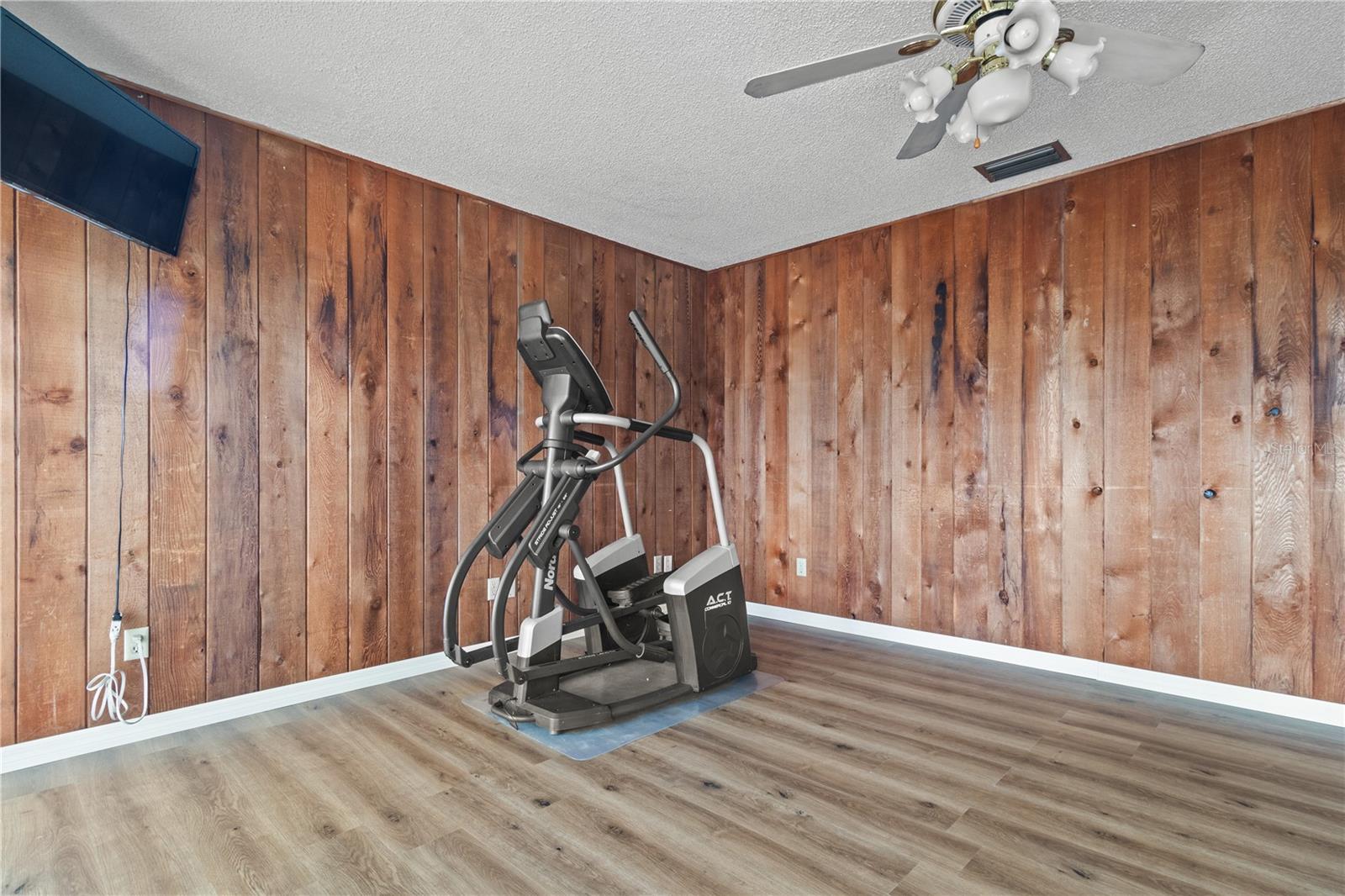 Bonus Room