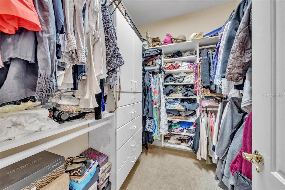 Closet goals start here—room to store and style with ease!
