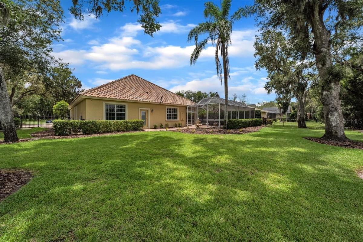 Plenty of room to relax, play, or entertain!