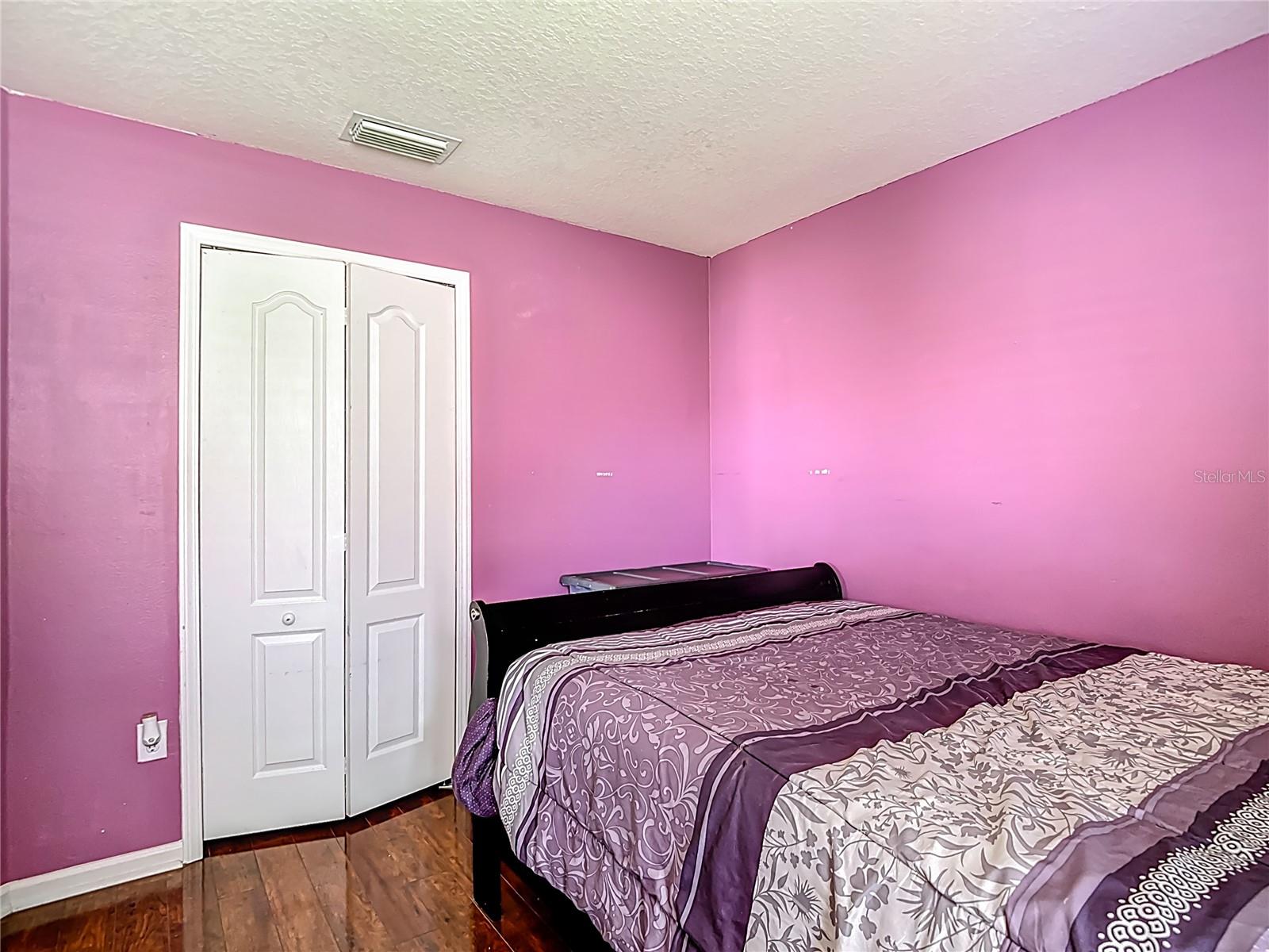 2nd Bedroom