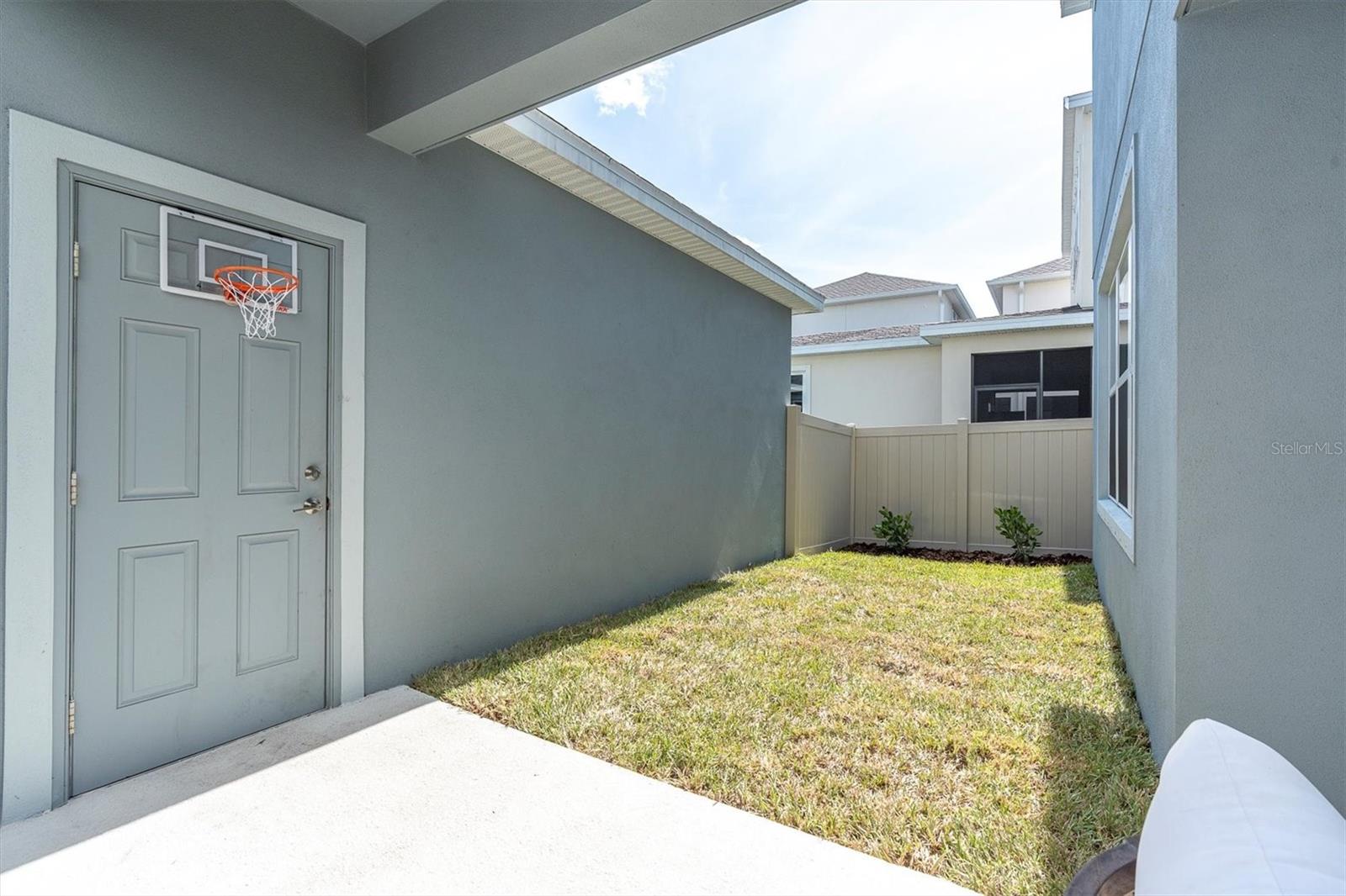 FENCED YARD