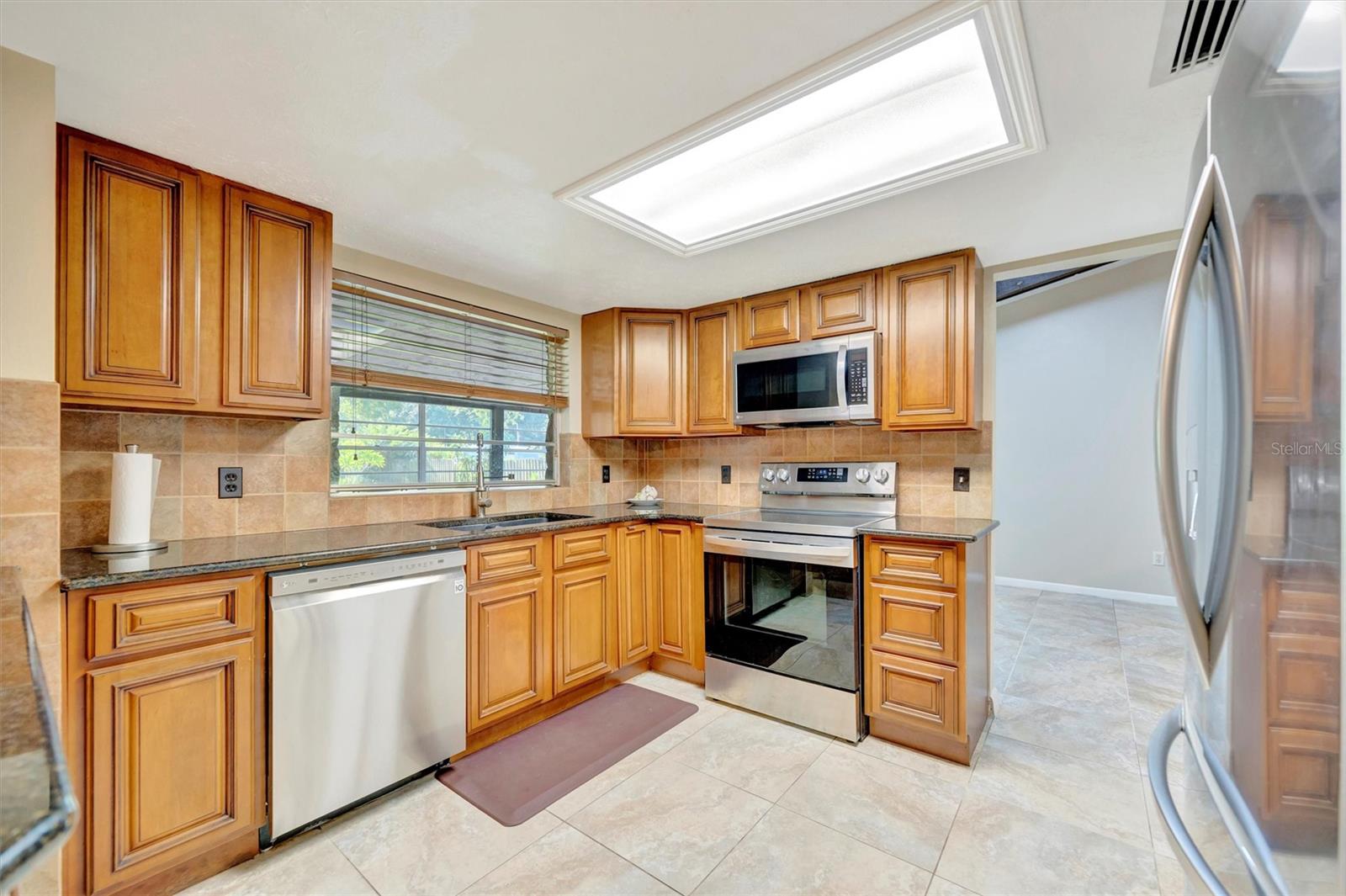 Open Kitchen