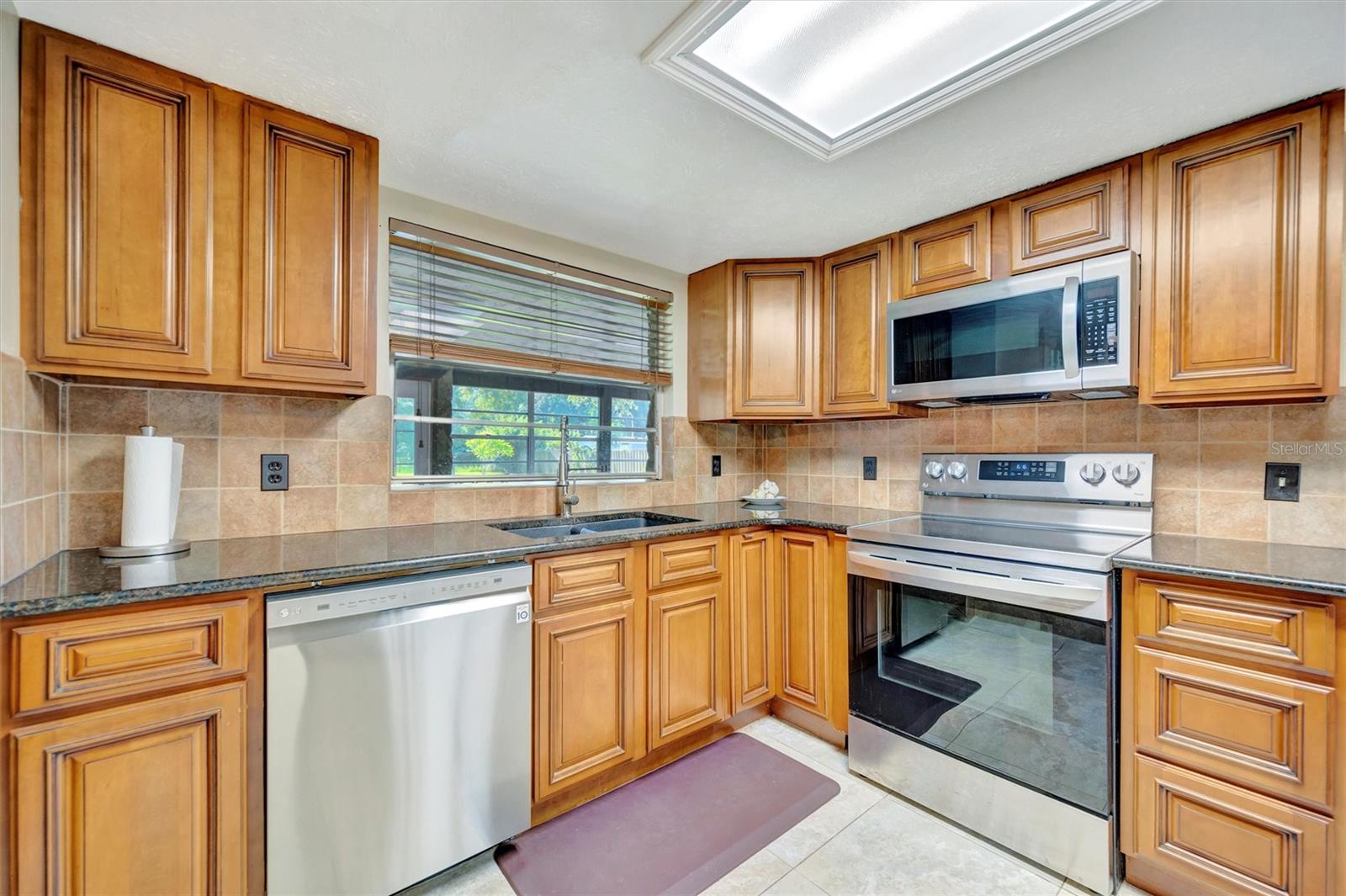 Bright Kitchen