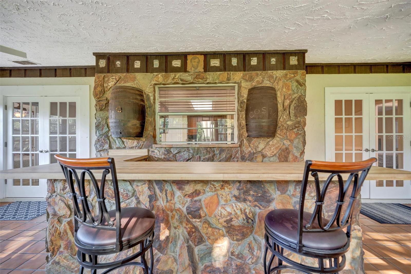 Sunroom with Buil in Bar