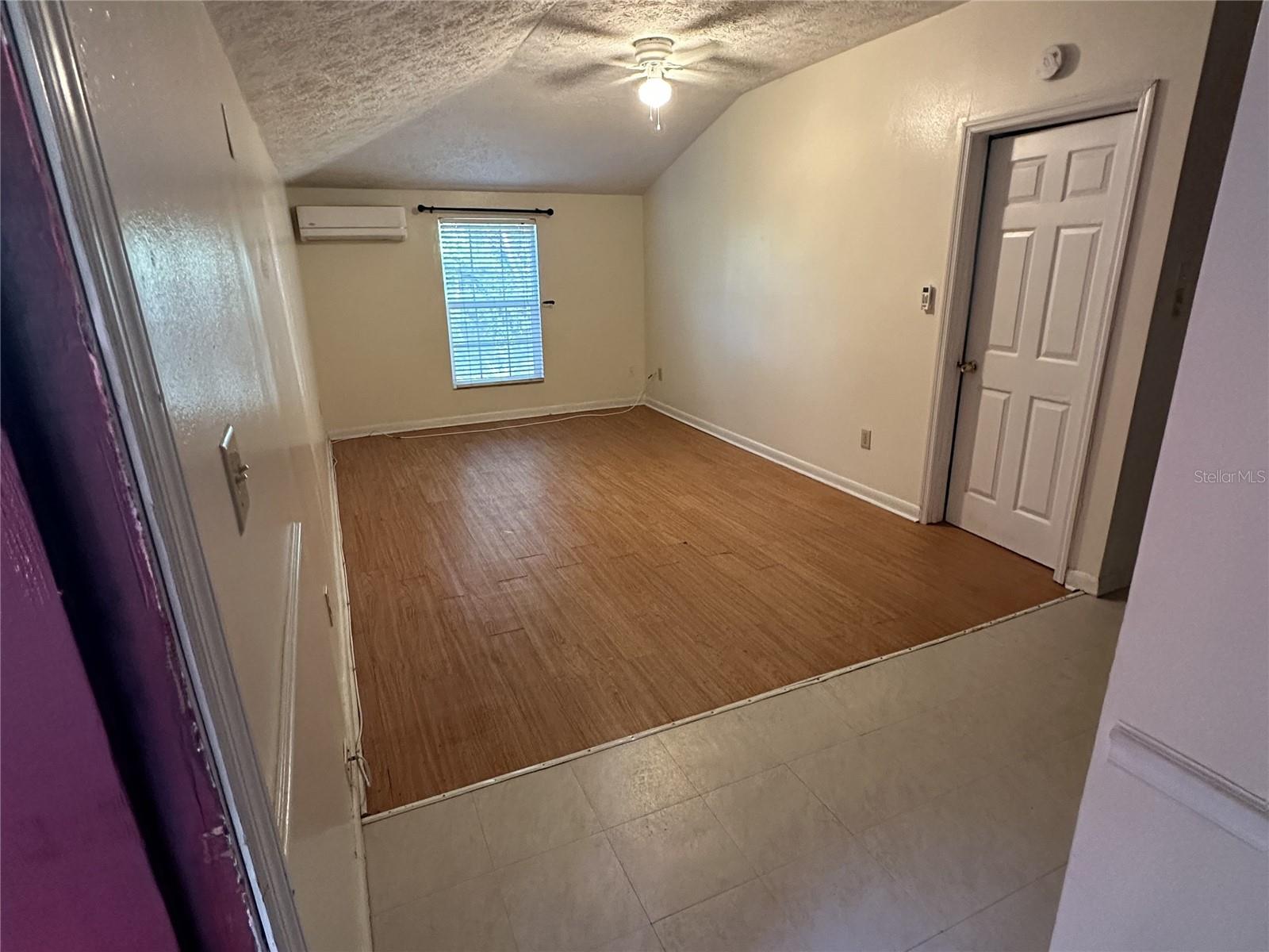 Unit B Living Area