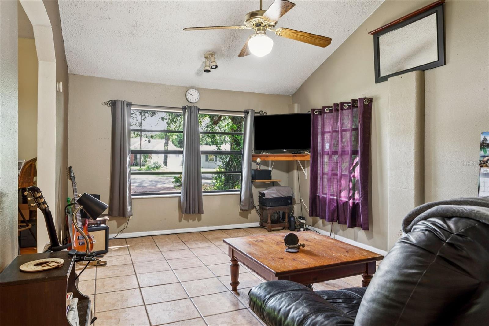 8006 Temple Place