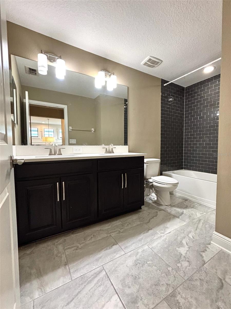 Bathroom 2 (upstairs)