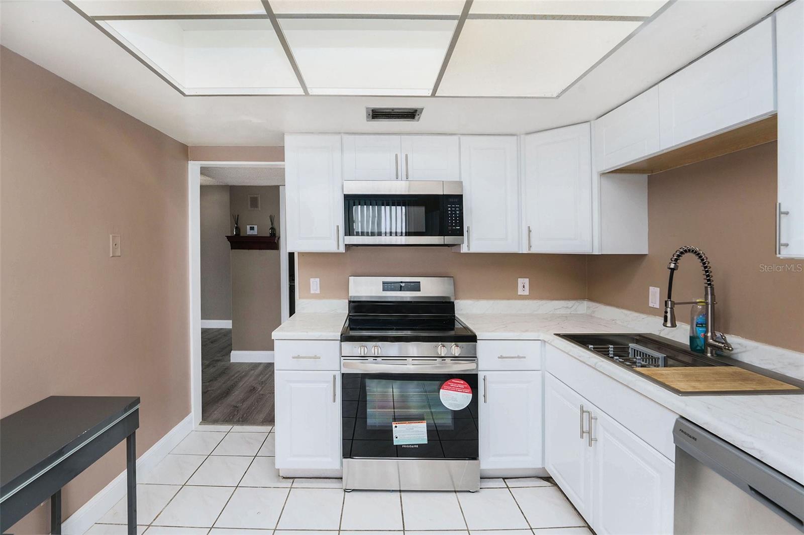 New appliances never used!