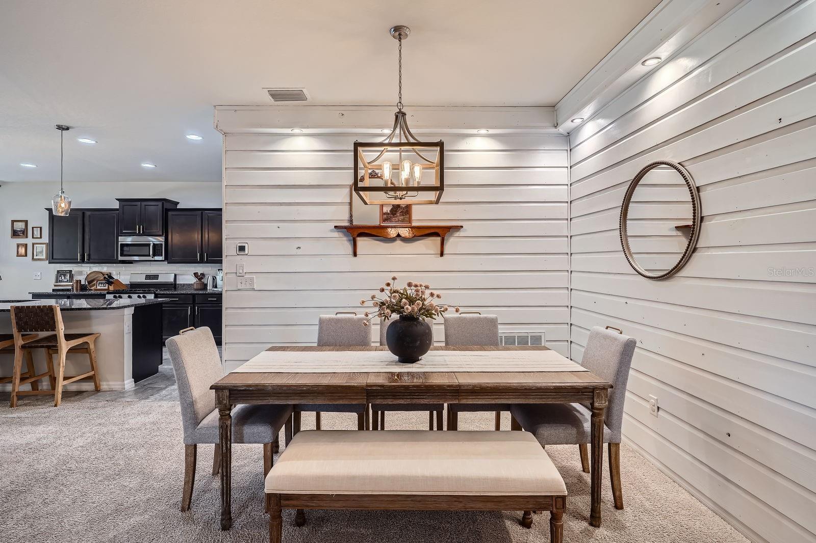 6307 Shadowlake Dr - Dining Area