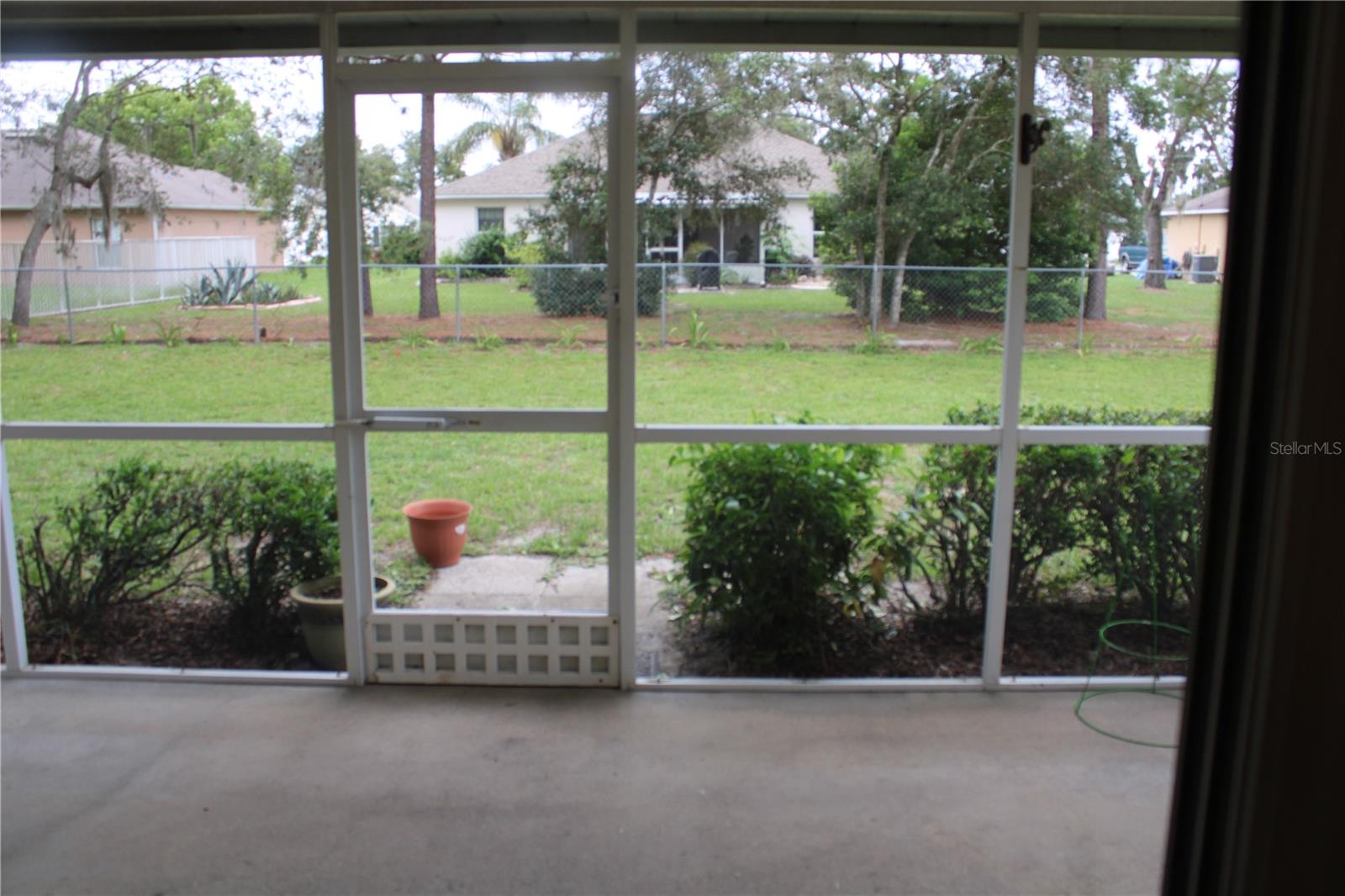 SCREENED PORCH