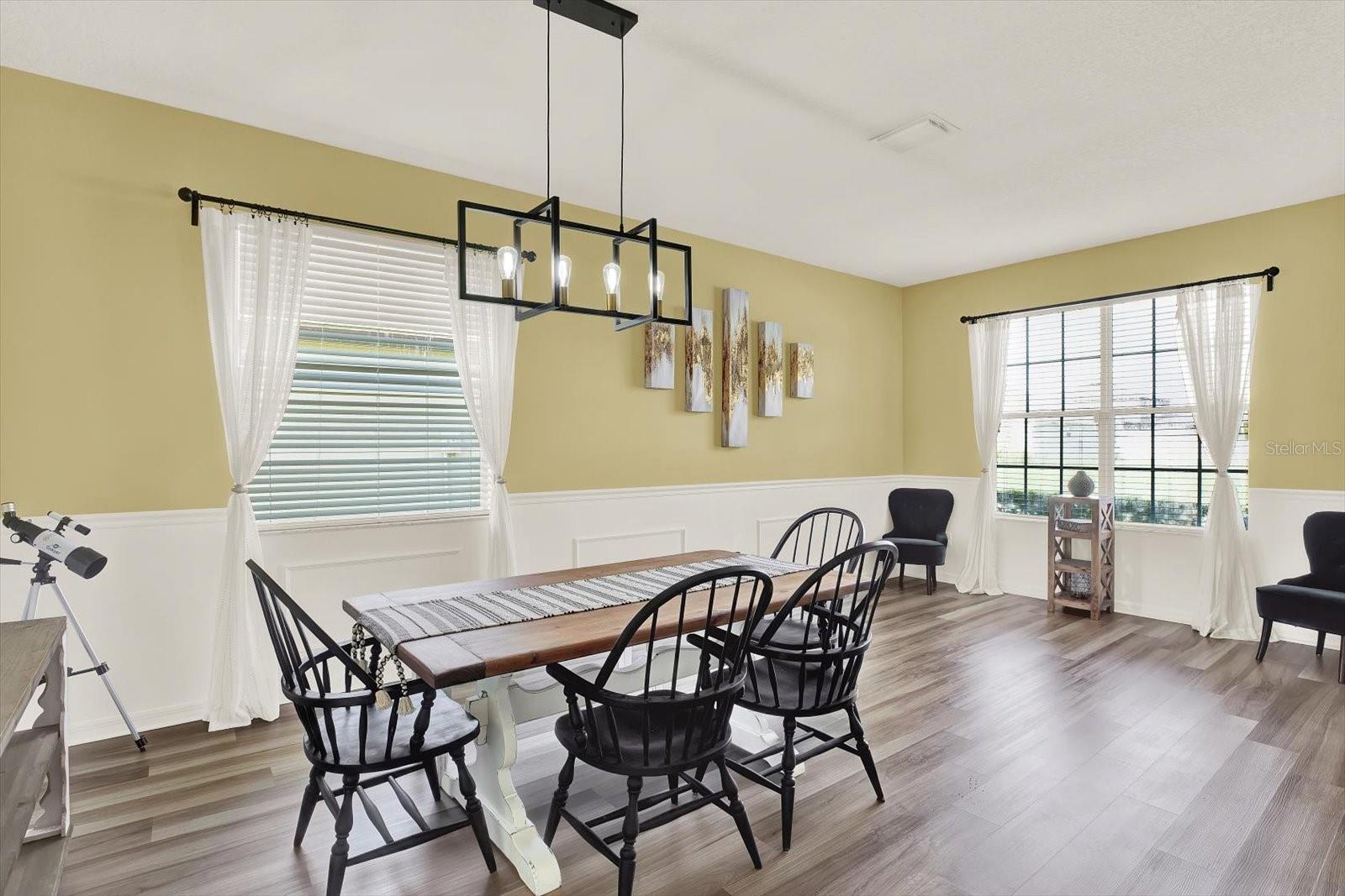 Formal Dining