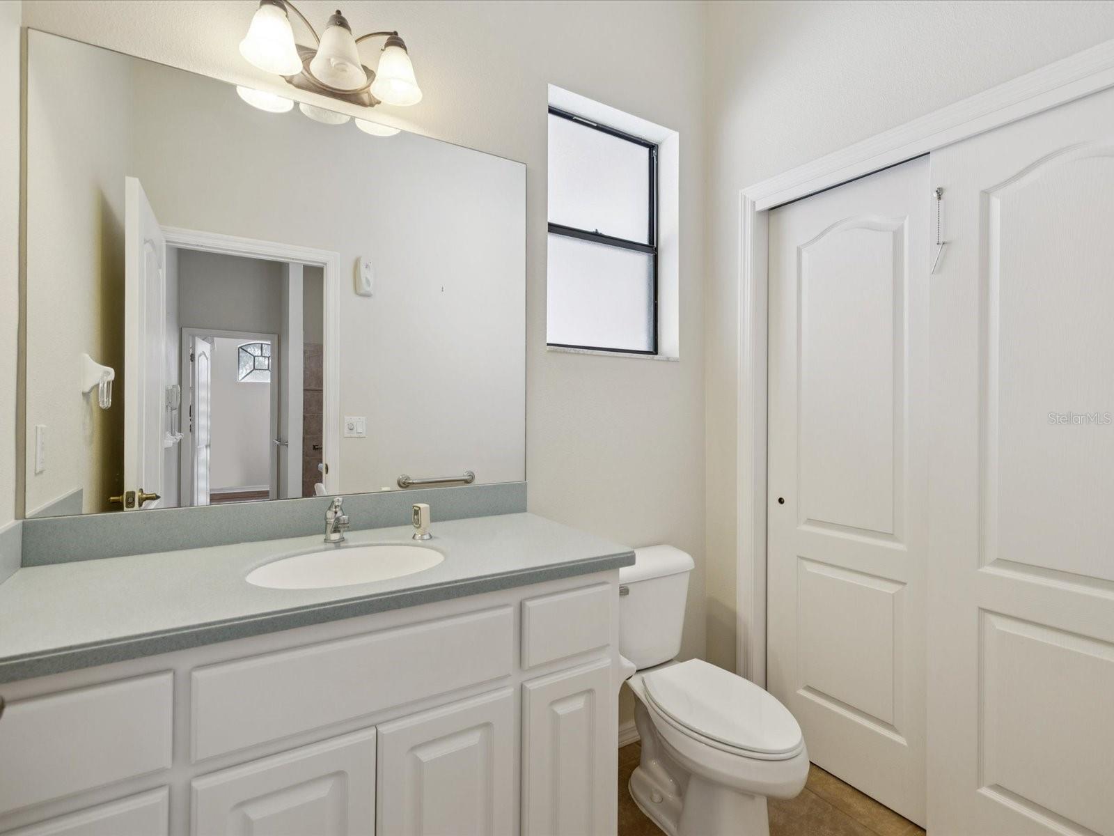en suite bathroom