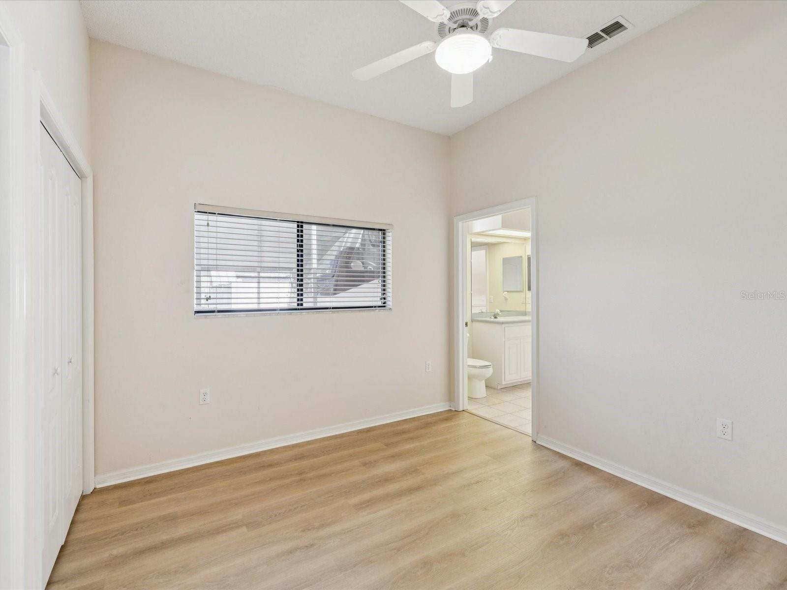 bedroom 4 in law side