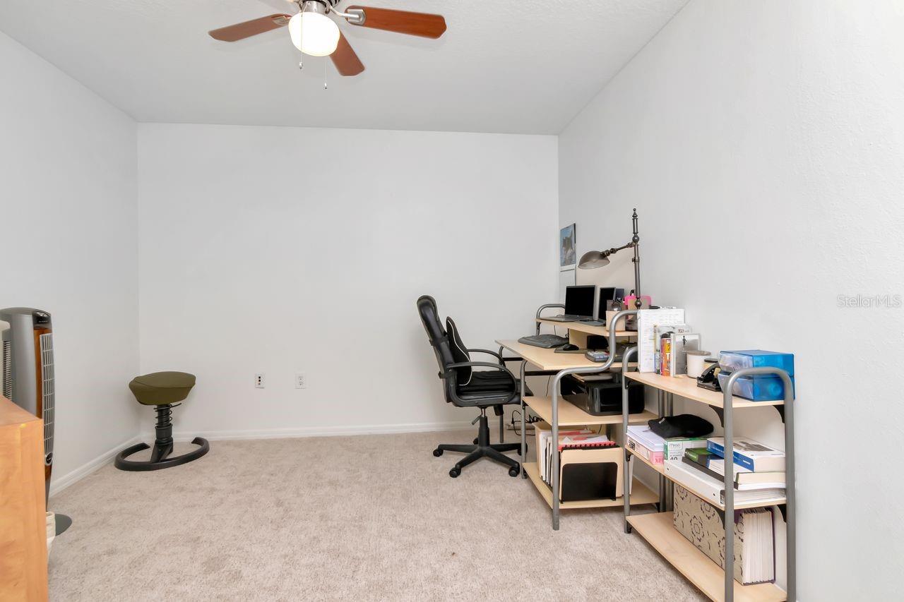 Office/bonusroom