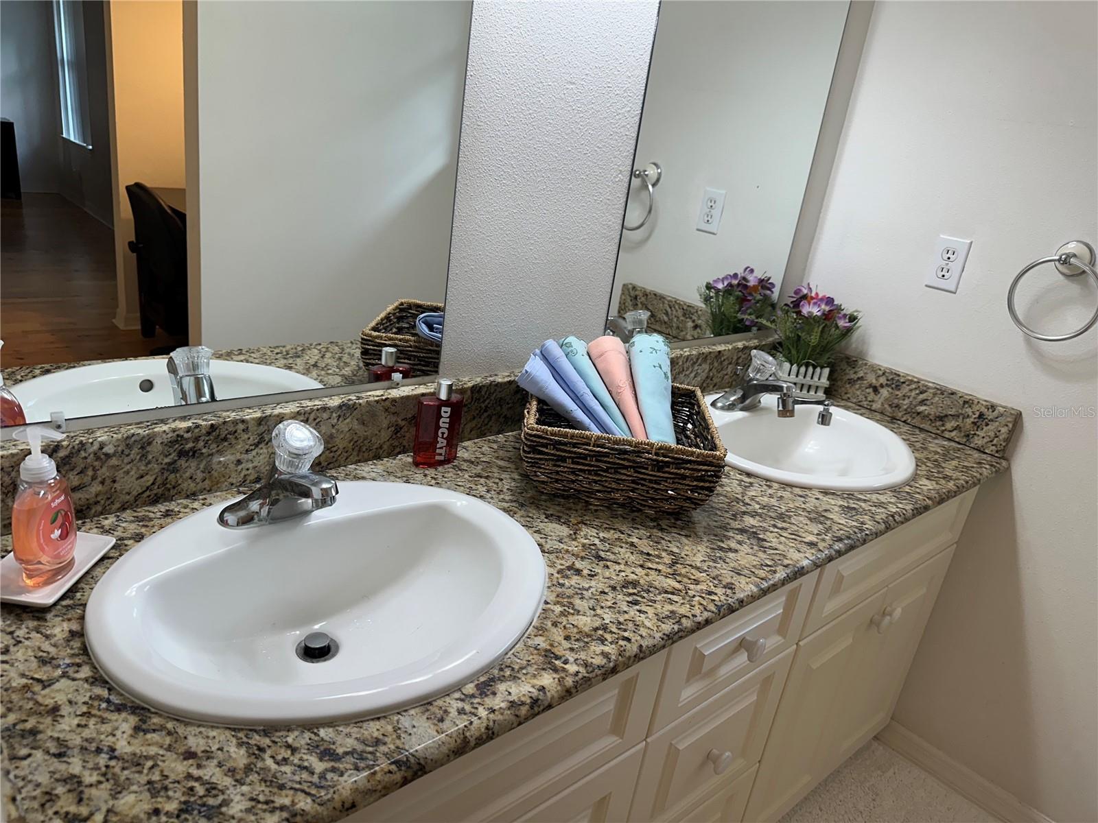 master bath two sinks