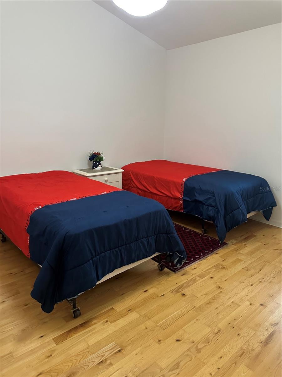 3rd bedroom upstairs