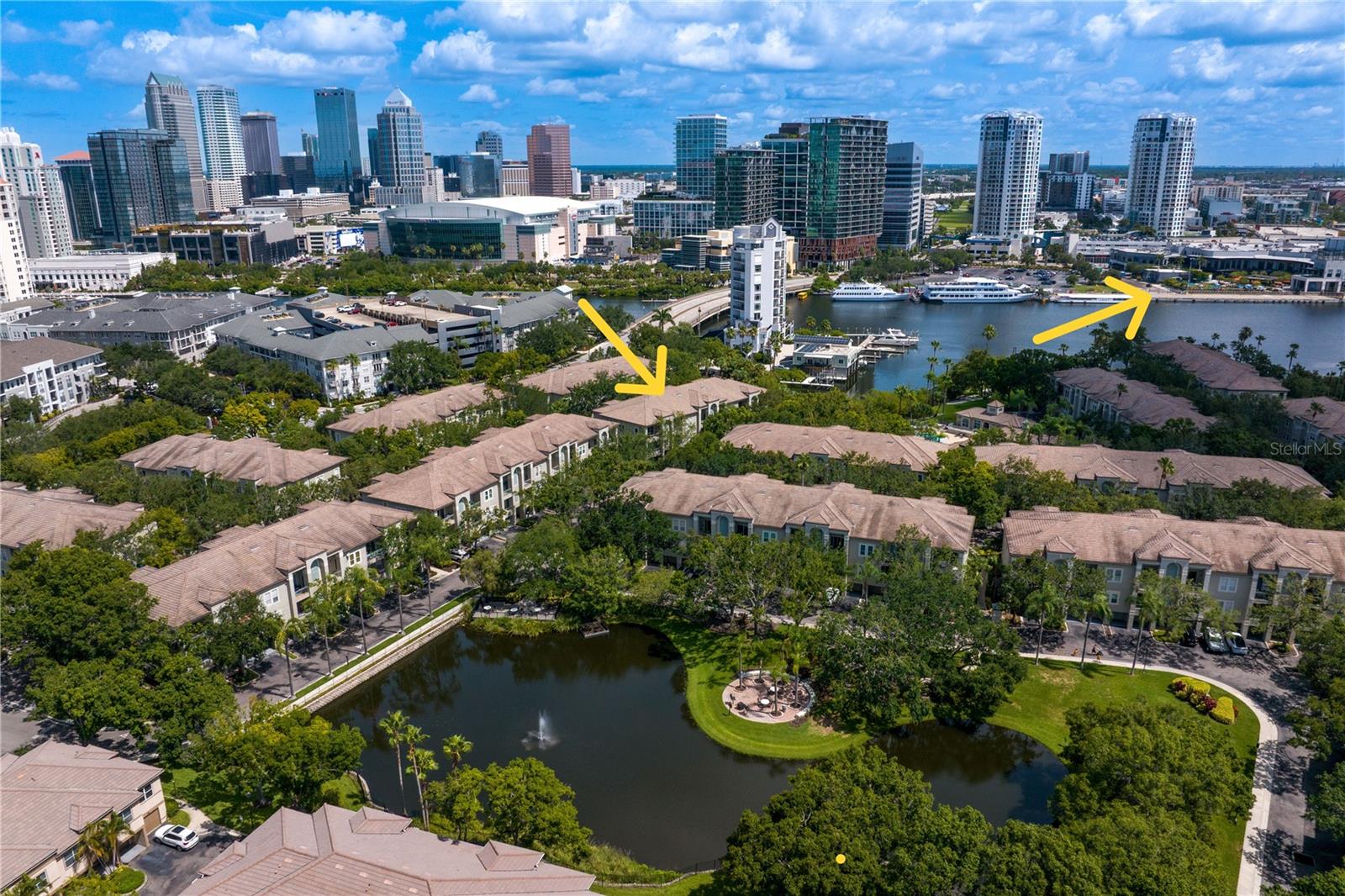 This residence is conveniently located to Sparkman wharf (second yellow arrow), Tampa’s Riverwalk, Water Street Tampa, Amalie Arena, Sparkman Wharf, Bayshore Blvd. and for commuters I-275 & the LeeRoy Selmon Expressway just minutes from the Island.
