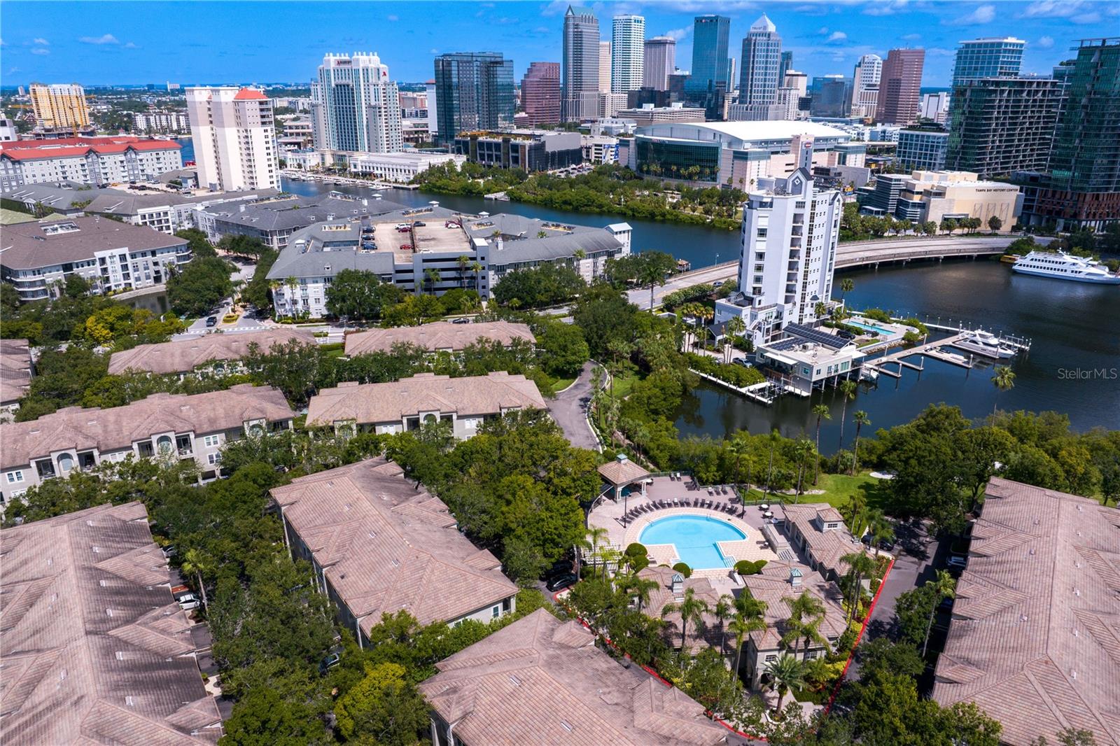 This residence and community are located right in the heart of where you want to be – with easy and convenient access by foot (or car) to Tampa’s Riverwalk, Water Street Tampa, Amalie Arena, Sparkman Wharf, Bayshore Blvd. and for commuters I-275 & the LeeRoy Selmon Expressway just minutes from the Island – and 15 min. to the nation’s top rated Tampa International Airport.