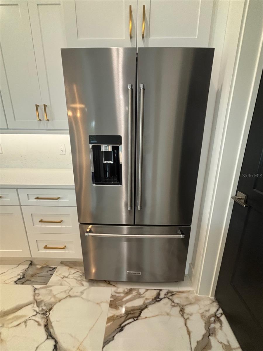 Counter Depth Refrigerator