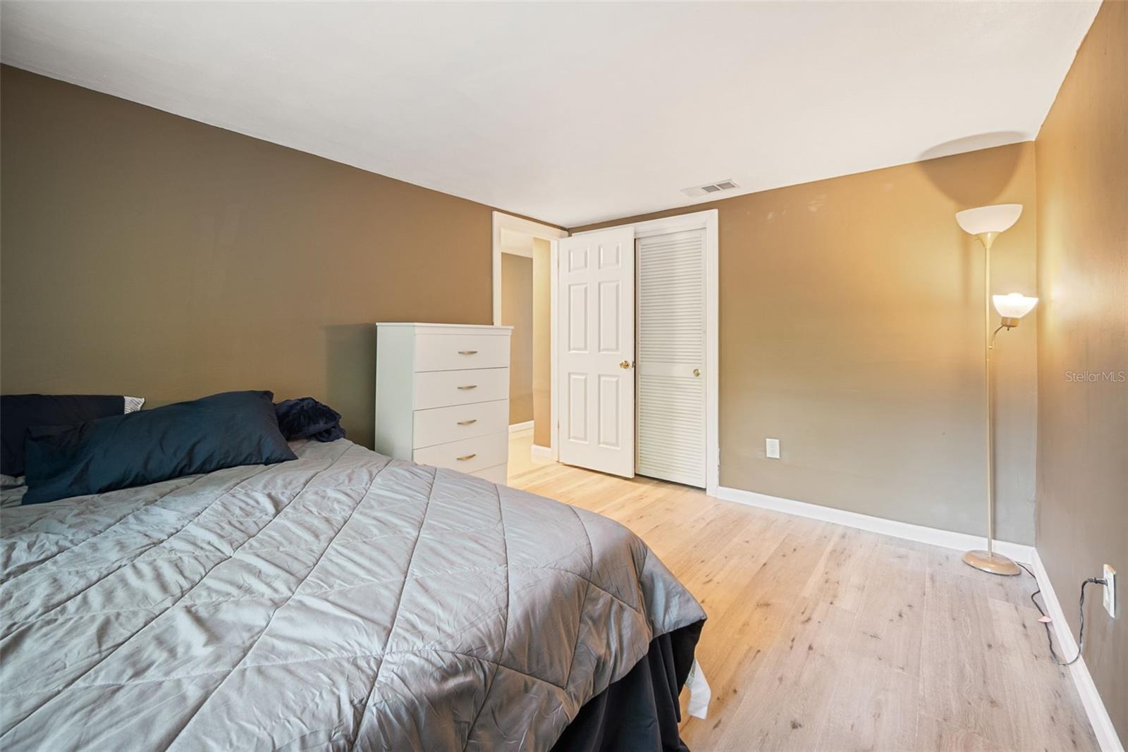 Bedroom 2 Corner Angle
