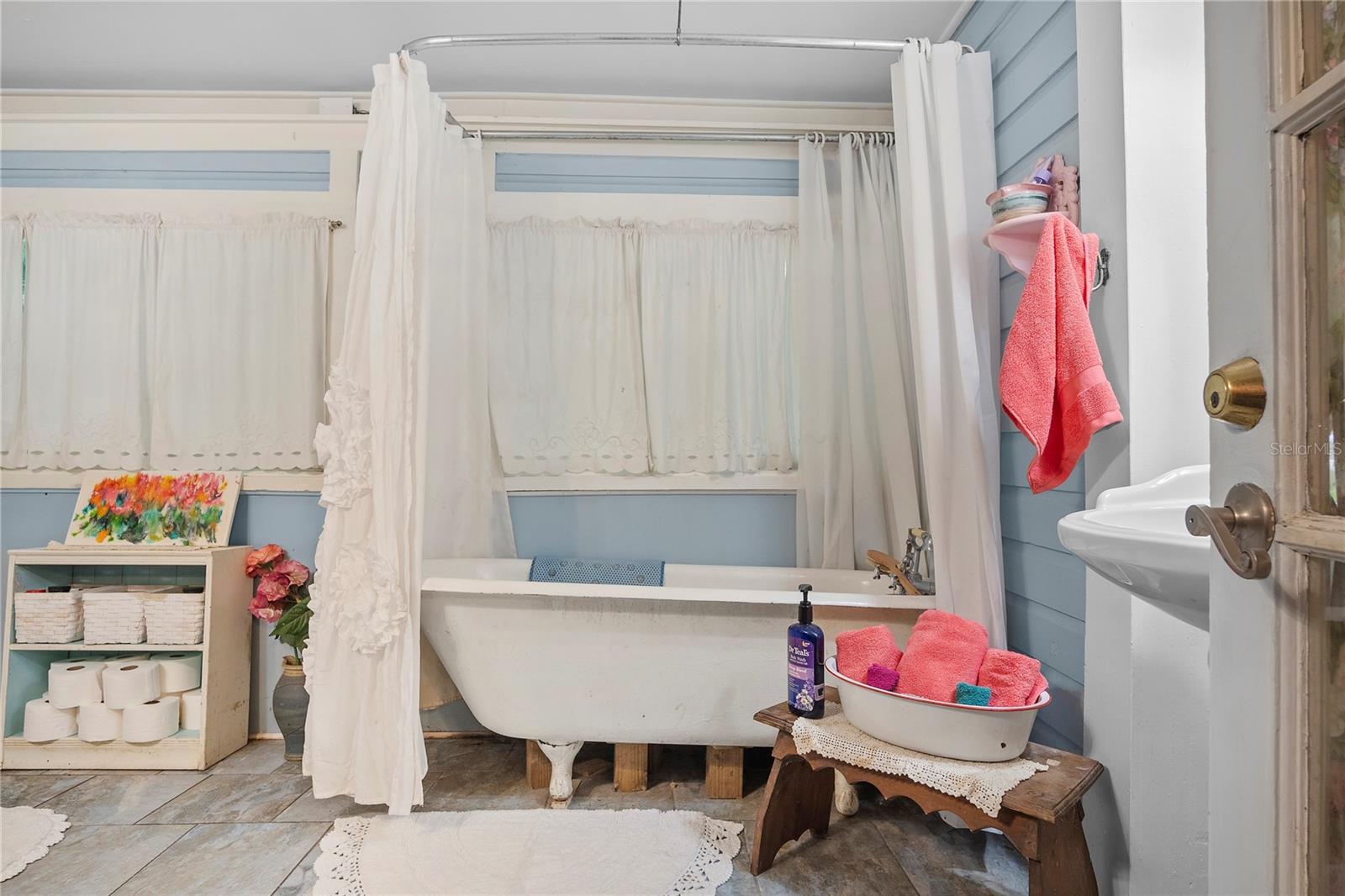 Full bath two