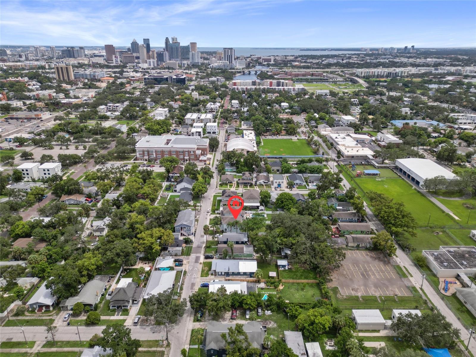 Property Location & Proximity to Downtown Tampa