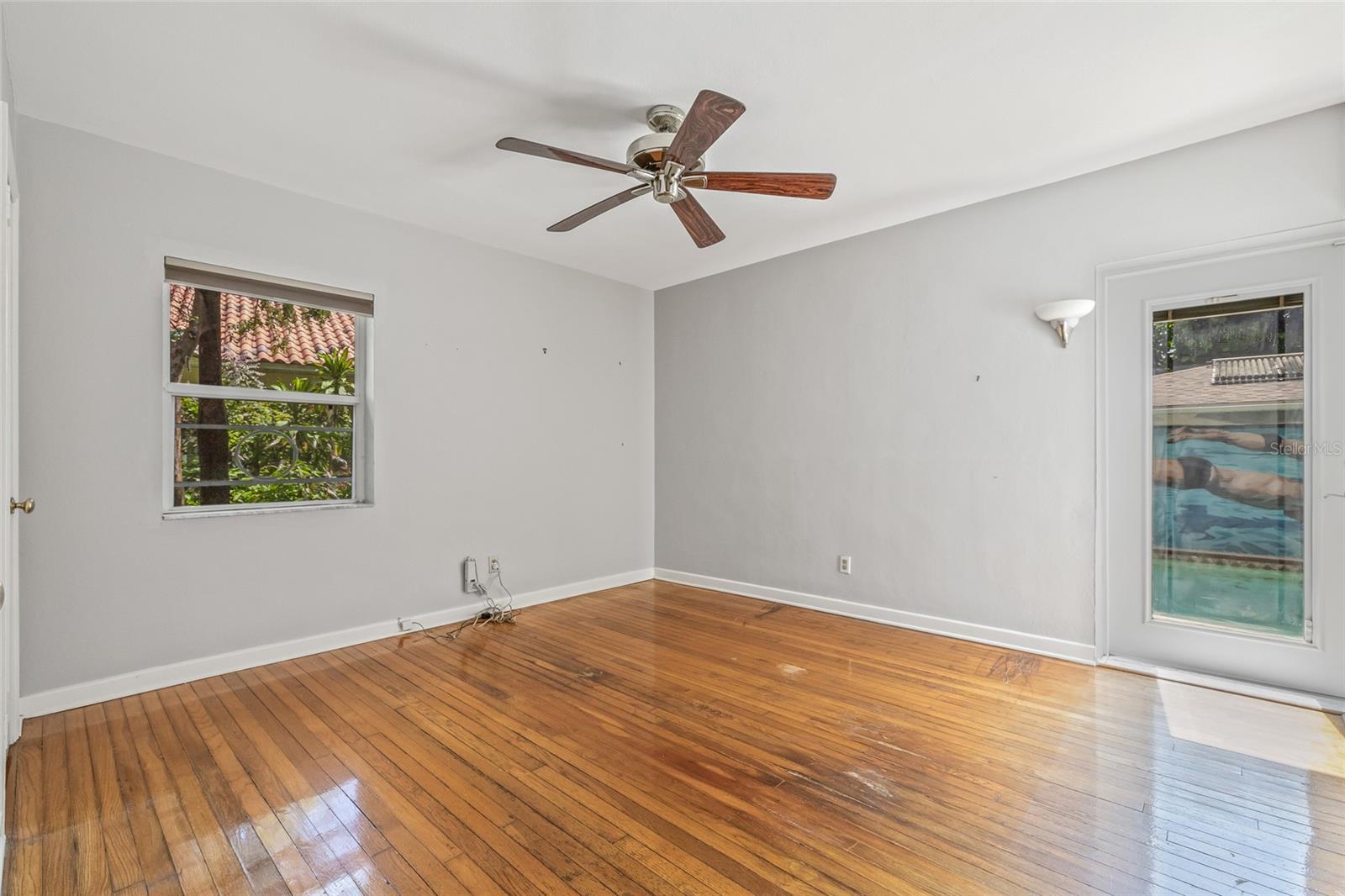 Room without staging.