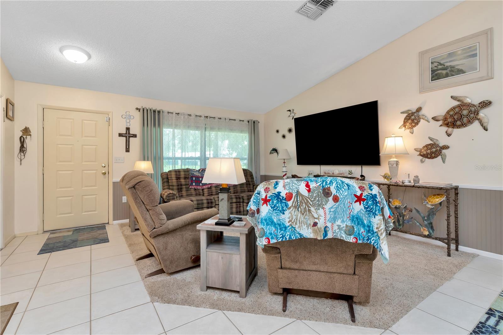 Bright Open Floorplan