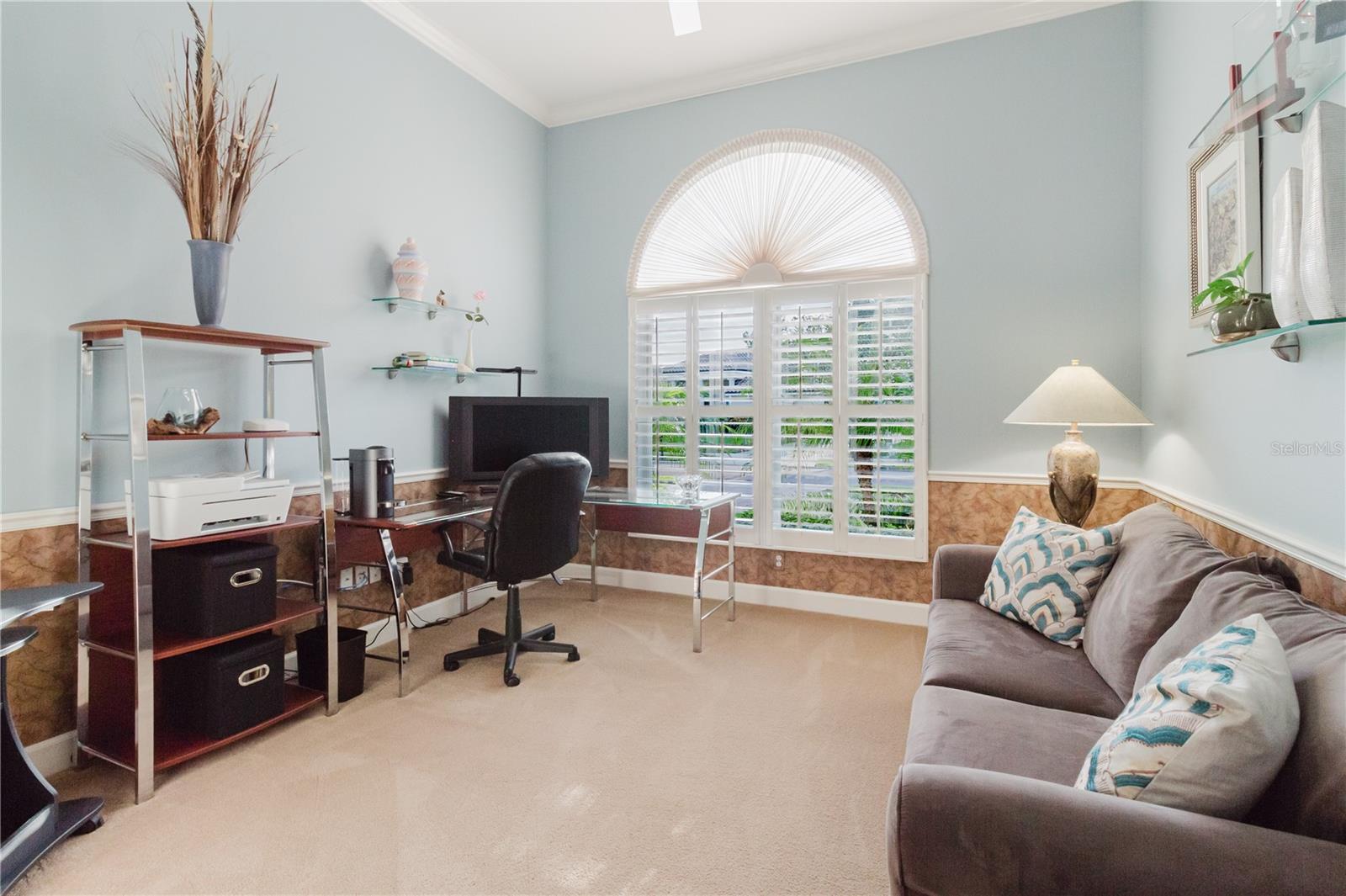 Office adjoining the primary suite