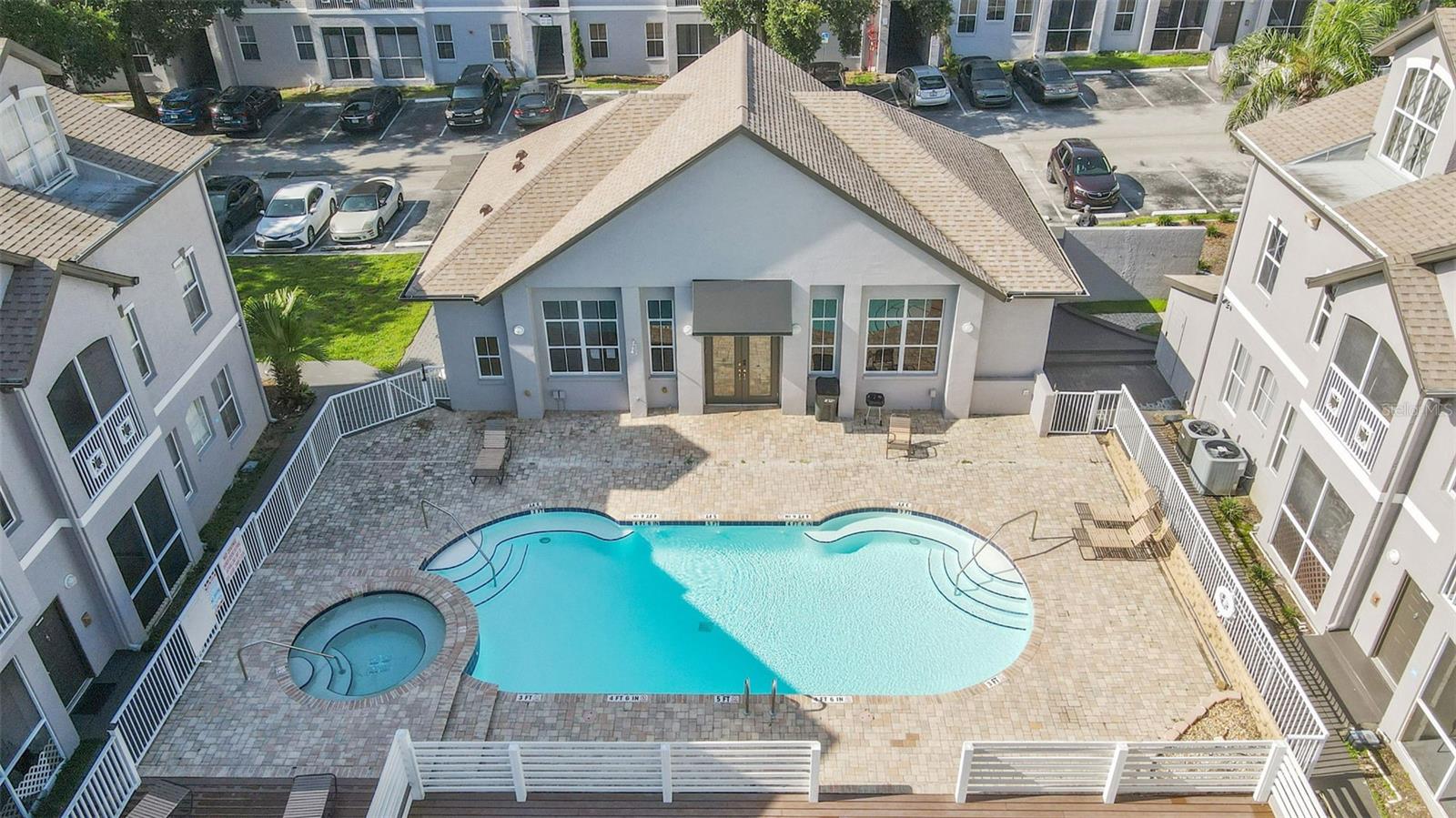 Pool, spa and clubhouse