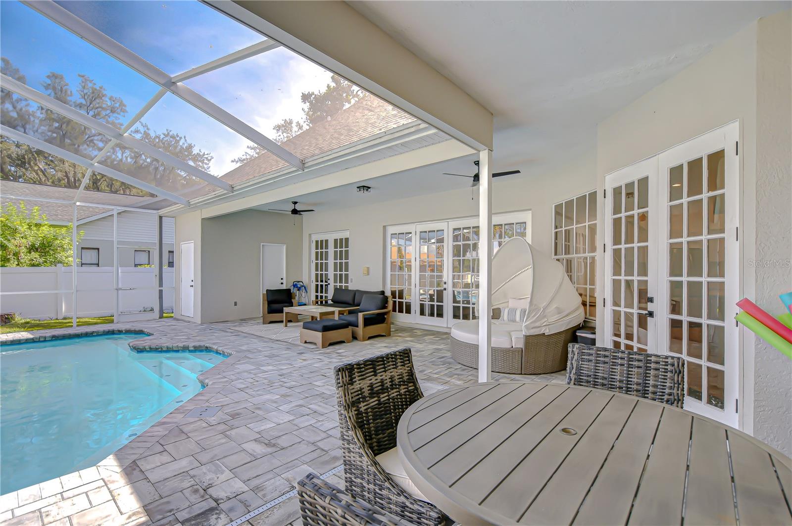 Spacious covered area!