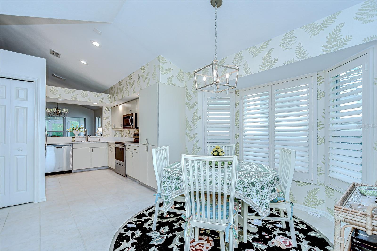 BREAKFAST AREA IN KITCHEN