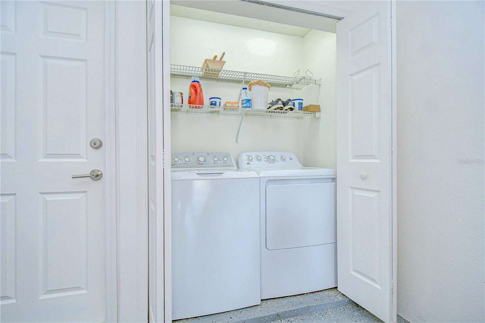 LAUNDRY IN GARAGE