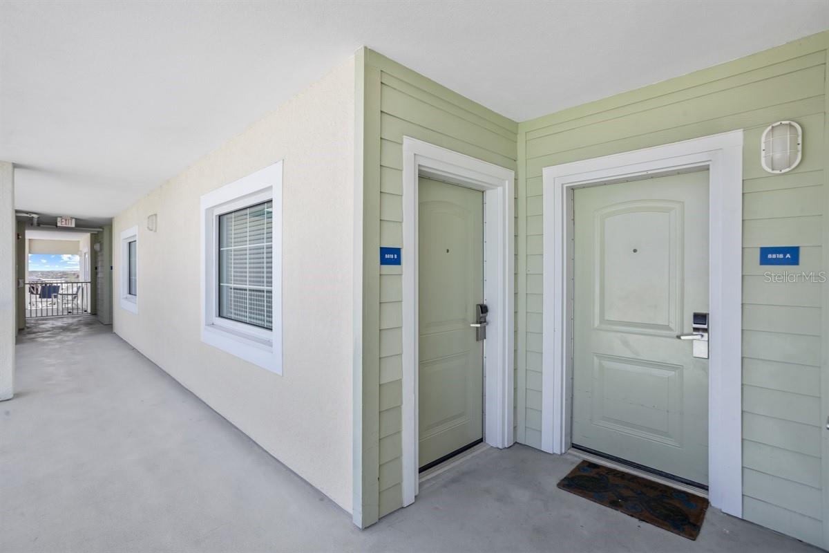 Two Entrances to the Unit allow for TWO separate rentals or one super-size getaway!