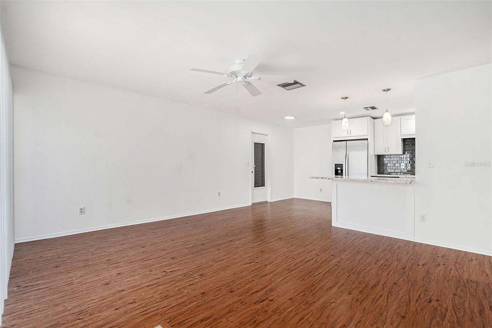 Exceptional open floor plan. Must See.
