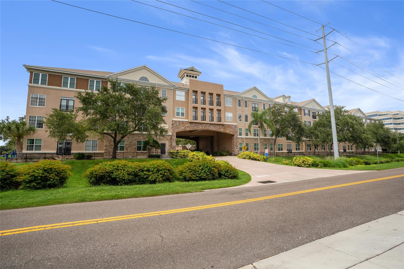 Villa Sonoma Building