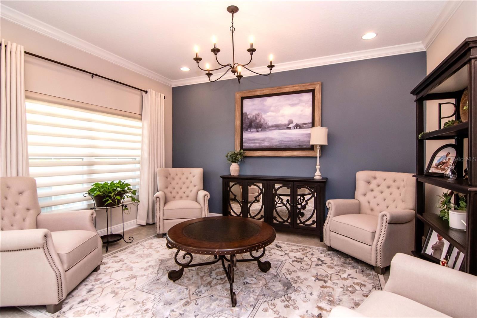 Front Sitting Area