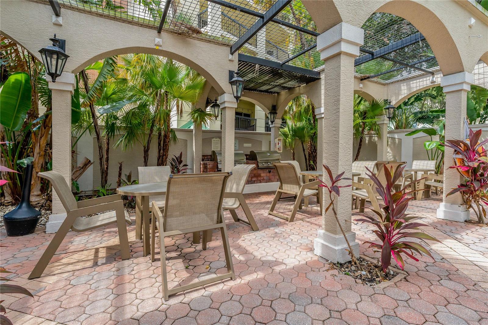Outdoor Pool Sitting Area