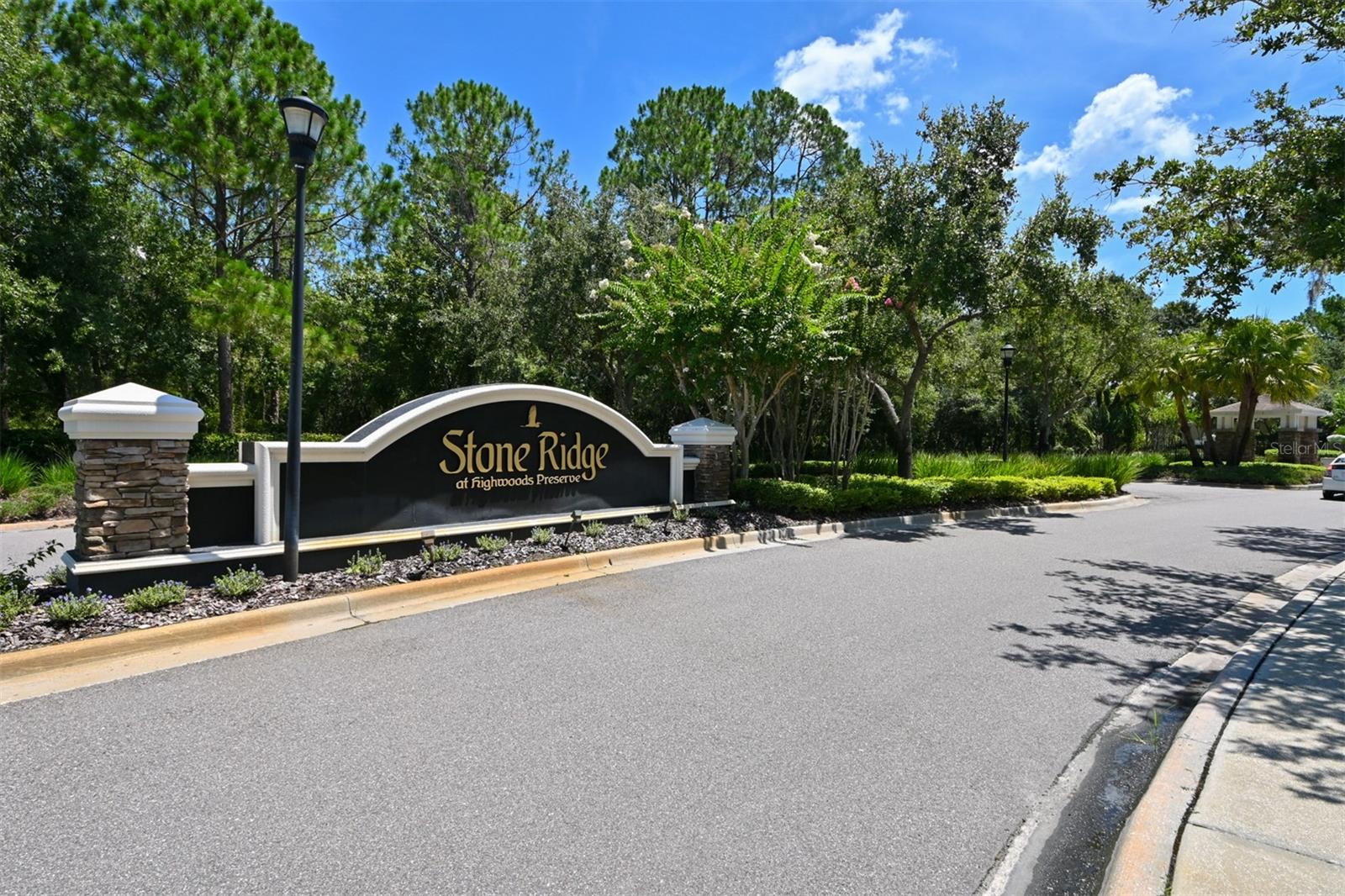 Entrance to community, easy access to BBDowns.