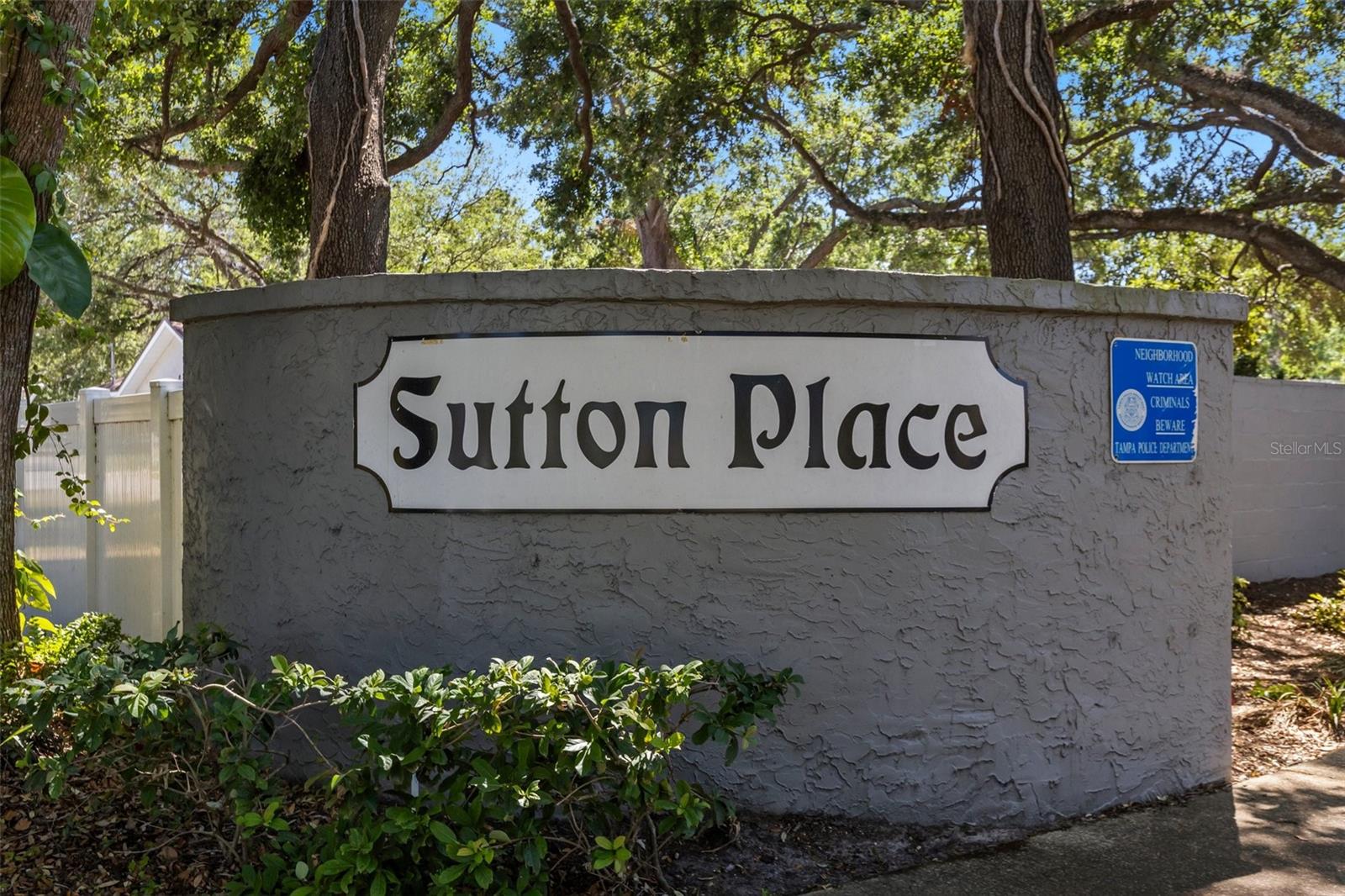 Signage from Rome Avenue