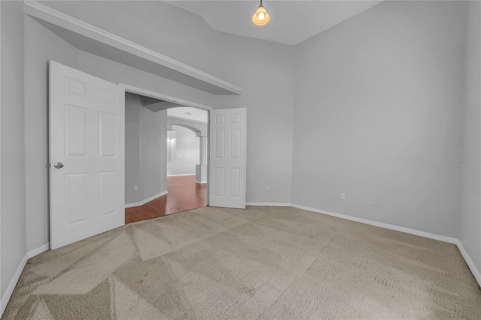 3rd bedroom/Den