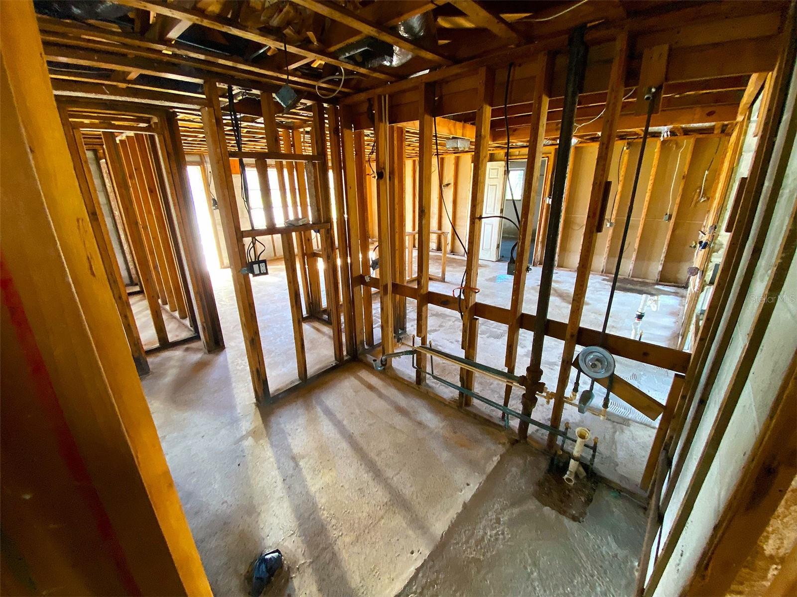Guest bathroom.