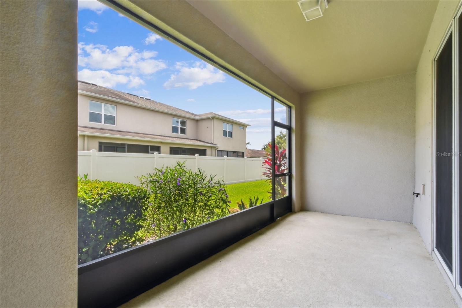 Screened in lanai
